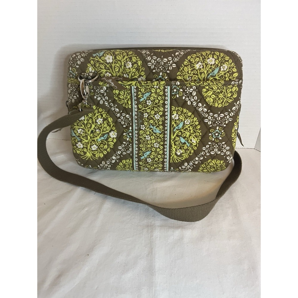 Vera Bradley Green Hard Case Quilted Padded Ipad Tablet 2 pockets Crossbody